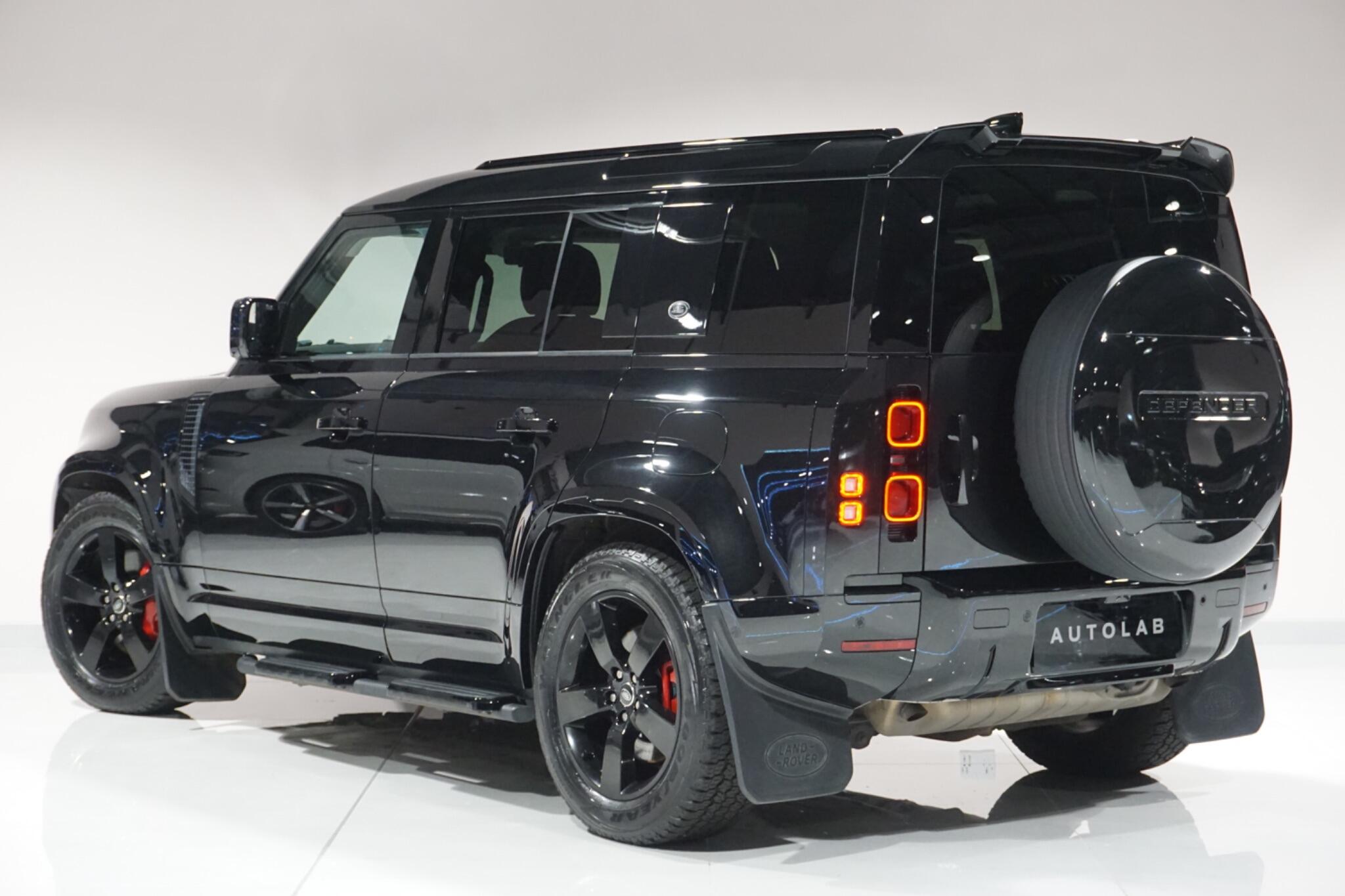 Land Rover Defender 110 2.0 P400e 15.4kWh XS Edition SUV 5dr Petrol Plug-in Hybrid Auto 4WD Euro 6 (s/s) (404 ps)